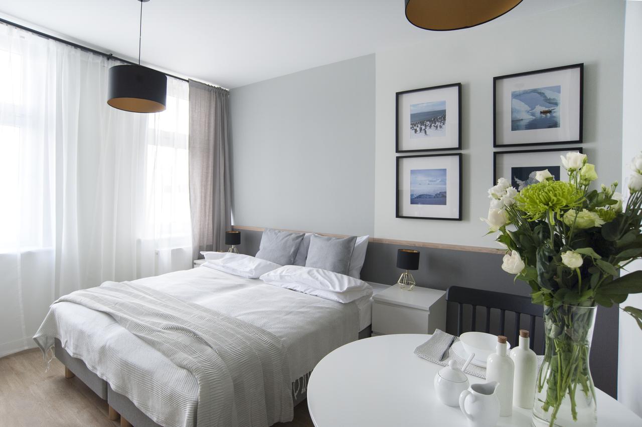 7 Continents Apartments Poznań Exteriör bild