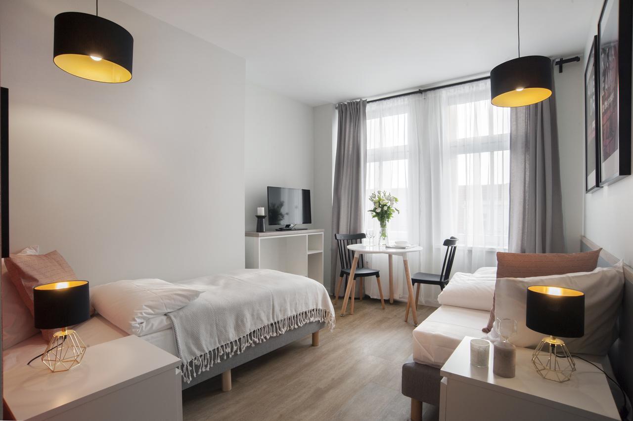 7 Continents Apartments Poznań Exteriör bild